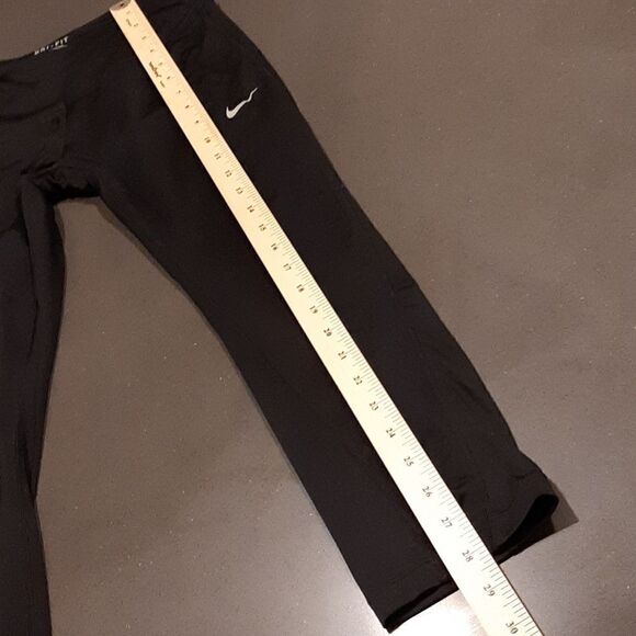 DRI - FIT NIKE  Better World  SZ Small active pants - Picture 10 of 12